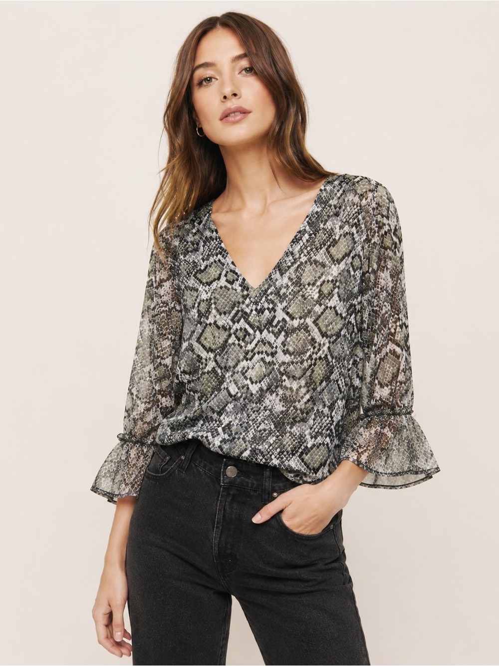 Riani Woman Snake Print V-Neck 3/4 Ruffle Flare Sleeve Top SIZE8 Boho Eclectic